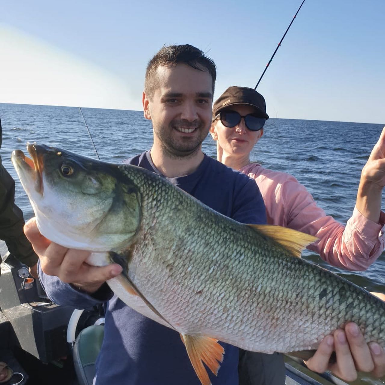 Галлерея 3 фото 3 Рыбалка в Астрахани галлерея 3 фото 2